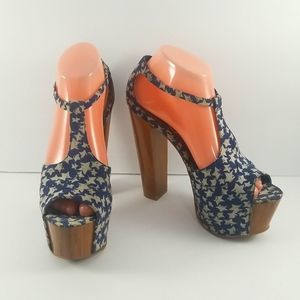 Jessica Simpson's "Dany" Platform Heels Size 8B. (S567)